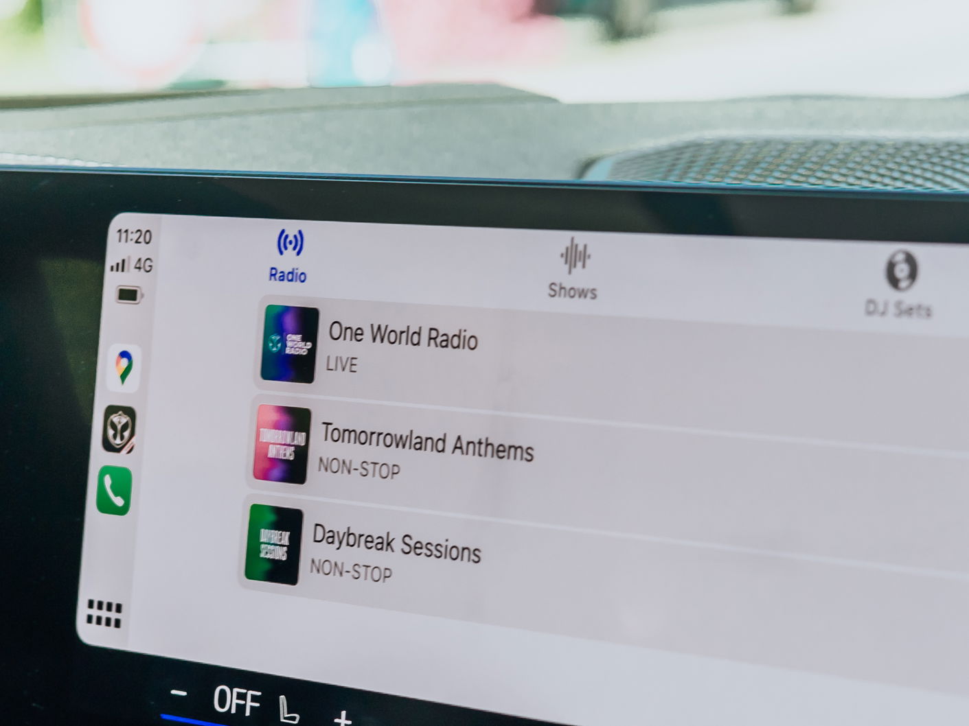 One World Radio - Apple CarPlay - Android Auto