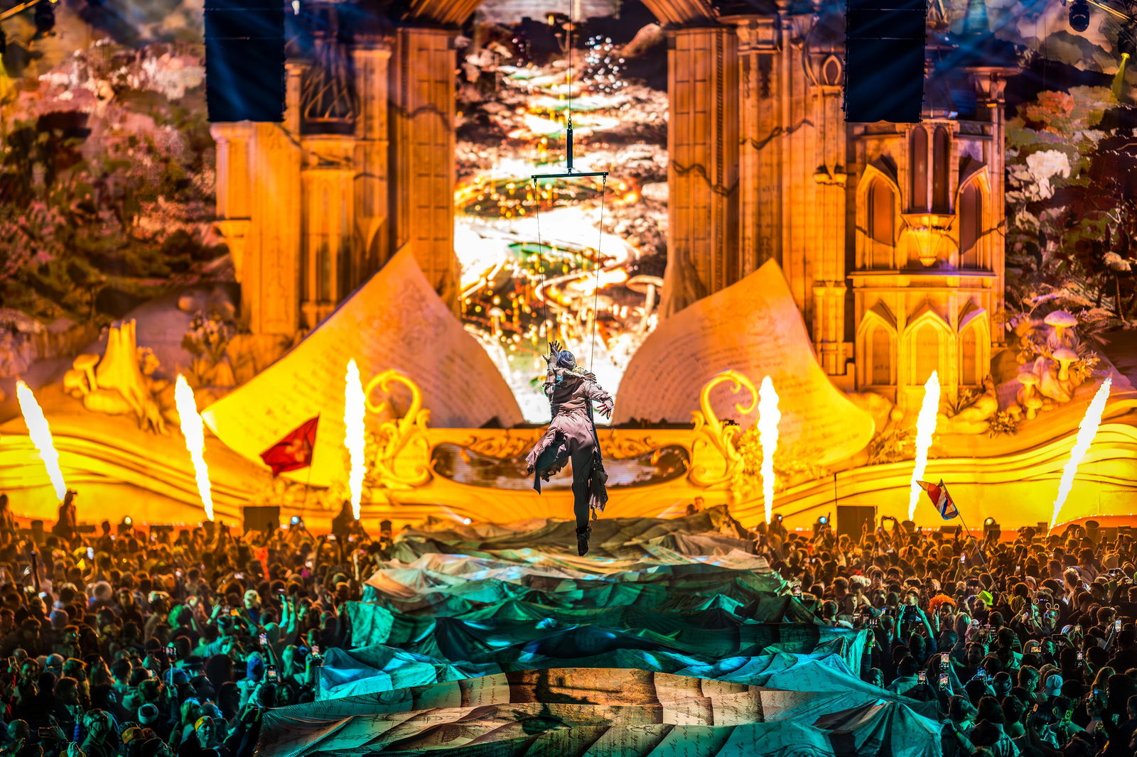 Armin van Buuren live at Tomorrowland Winter 2024 (Crystal